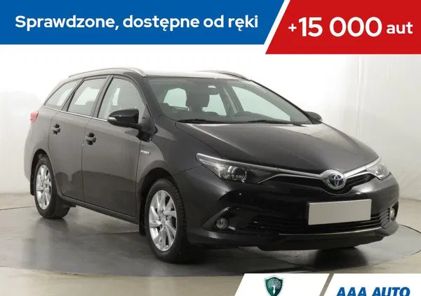 toyota auris śląskie Toyota Auris cena 68000 przebieg: 89754, rok produkcji 2016 z Nowogrodziec